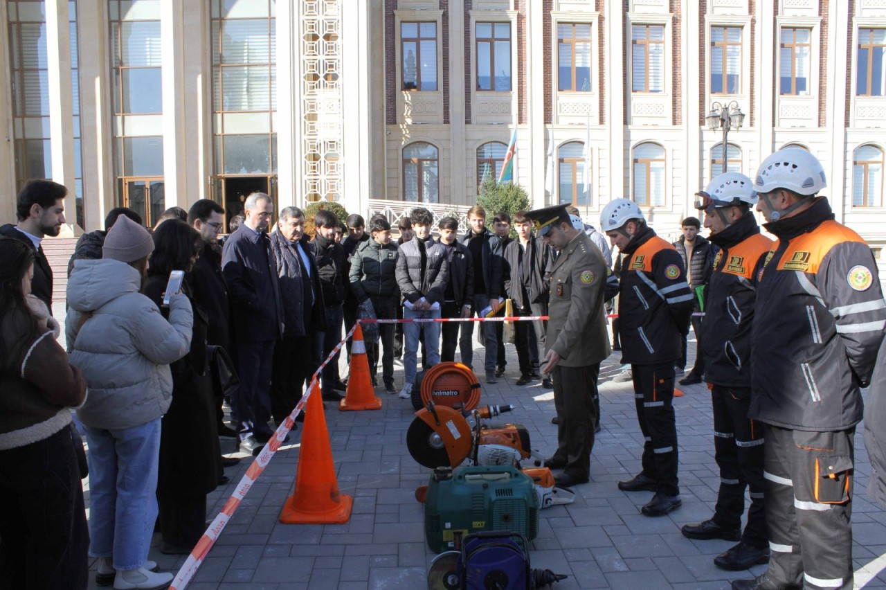 ADAU-da fövqəladə hallarla mübarizə sahəsində nümunəvi tədbir keçirilib - FOTOLAR